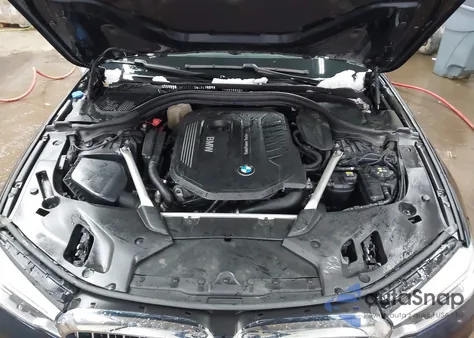 2018 BMW 540I xDrive из США, поврежденный, VIN WBAJE7C50JWD52192